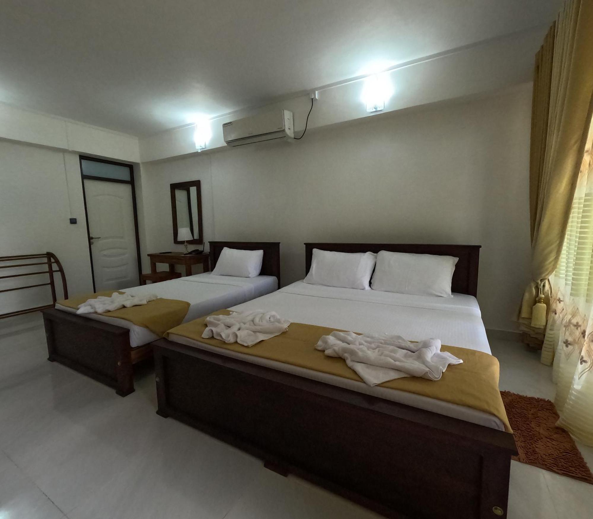 Spice Village Hotel & Restaurant Habarana Extérieur photo